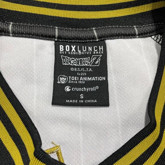 Dragon Ball-Z Goku Jersey size S Box Lunch Crunchy Roll Black Yellow Pinstripe - Picture 7 of 9
